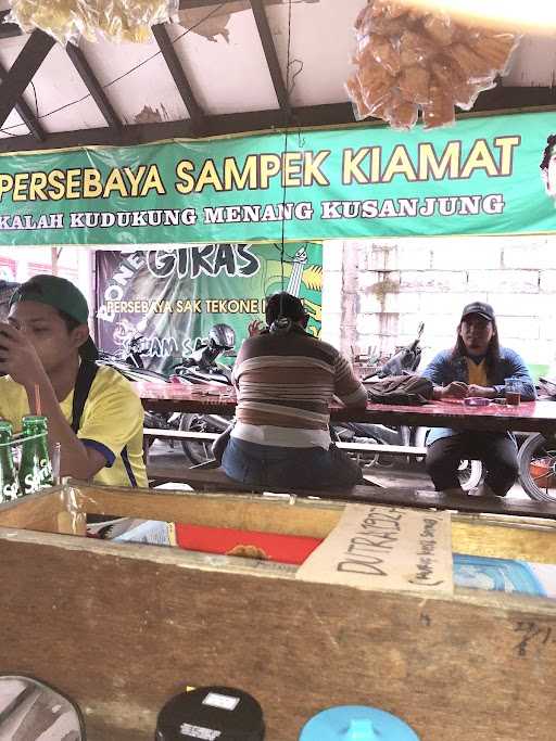 Warkop Persebaya Surabaya 6