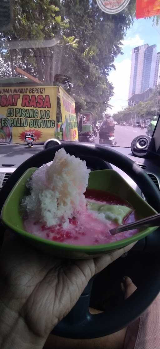 Es Pisang Ijo Palu Butung Pusat Rasa Khas Makassar(Sekarang Buka Cabang Di Rungkut Harapan) 4