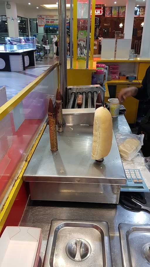 Hotdog Booth 6
