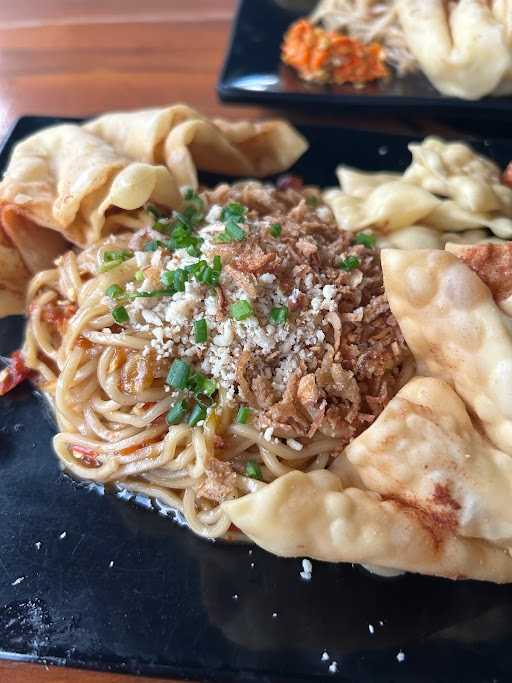 Mie Gacoan - Margorejo Surabaya 3