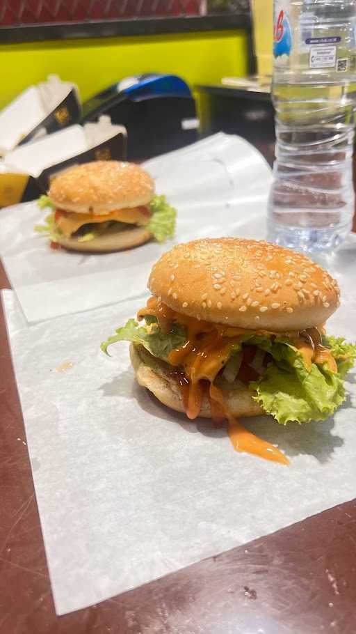 Raja Burger - Siwalankerto 5