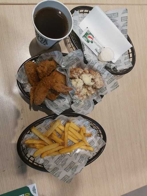 Wingstop - Jemursari 1