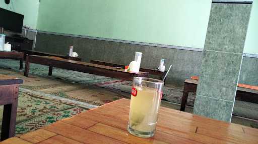 Warung Makan Lesehan Bu Arie 8