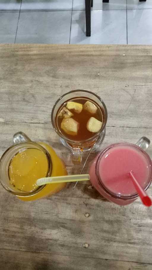 Kedai Kopi Al-Hikmah 3