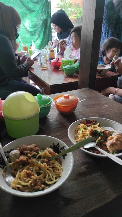 Bakso & Mie Ayam Cak Jay 7