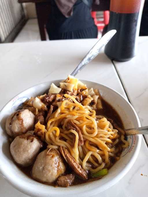 Bakso Solo & Mie Ayam Mbah Loso 4