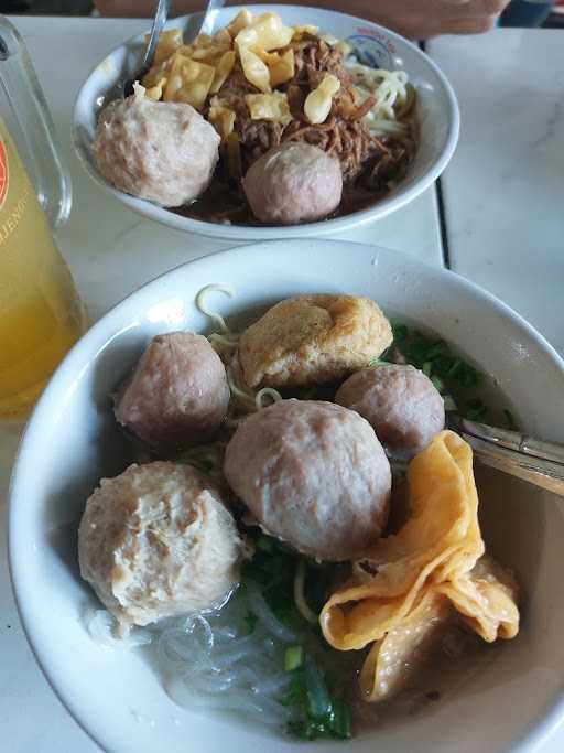 Bakso Solo & Mie Ayam Mbah Loso 10