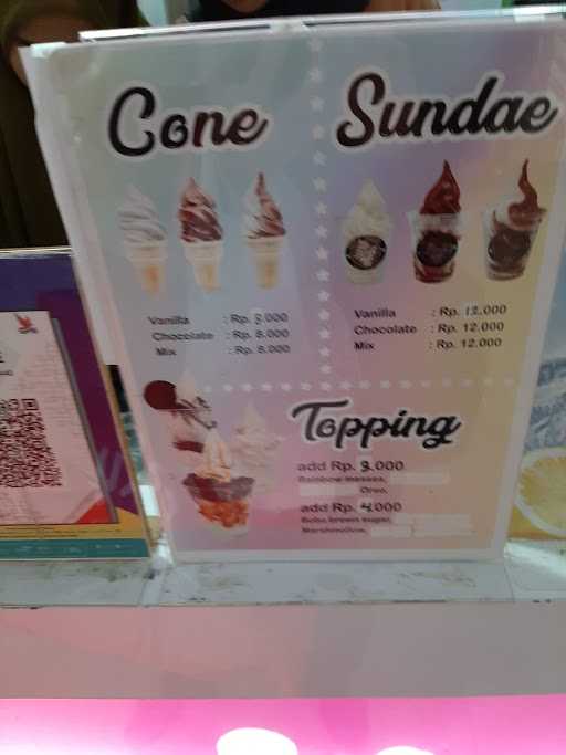 D'Unicone Ice Cream - Royal Plaza 3