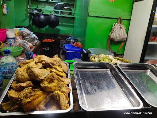 Warung Penyetan Bu Erna 5