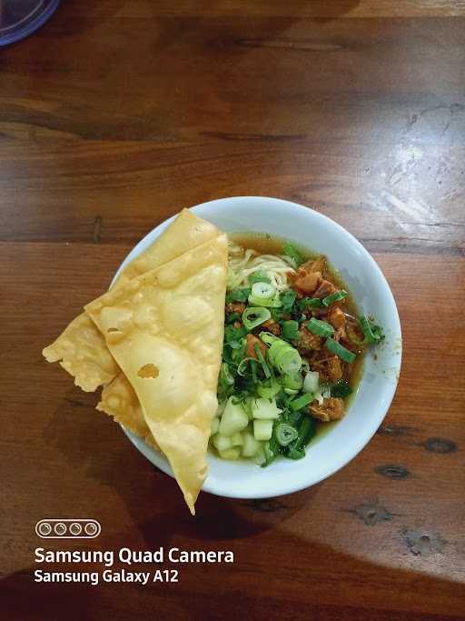 Bakso Balungan & Mie Ayam Mas Bambang 4