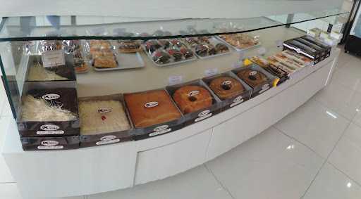 Mama Bakery Wonosari 6