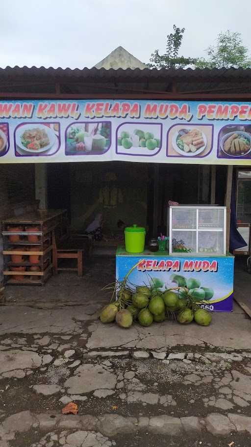 Kelapa Muda, Bakwan Kawi, Pempek 1