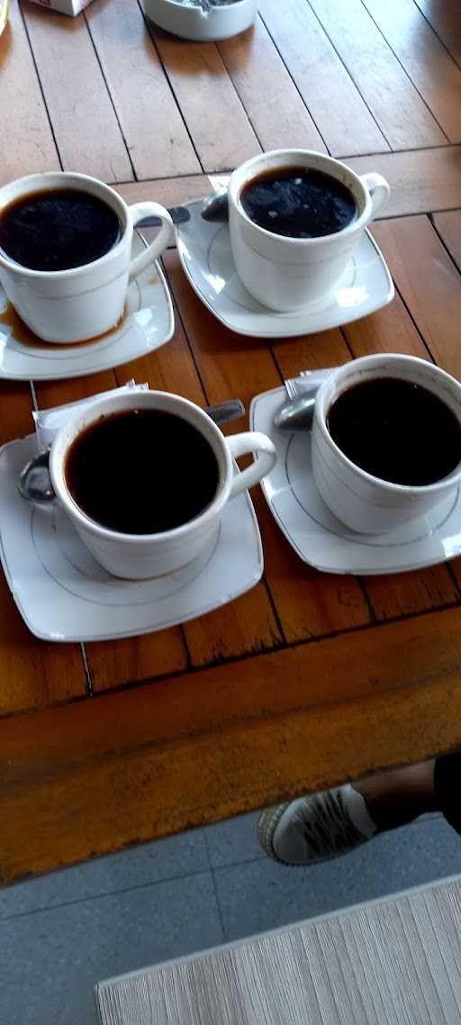 Omah Kayu Coffee 4