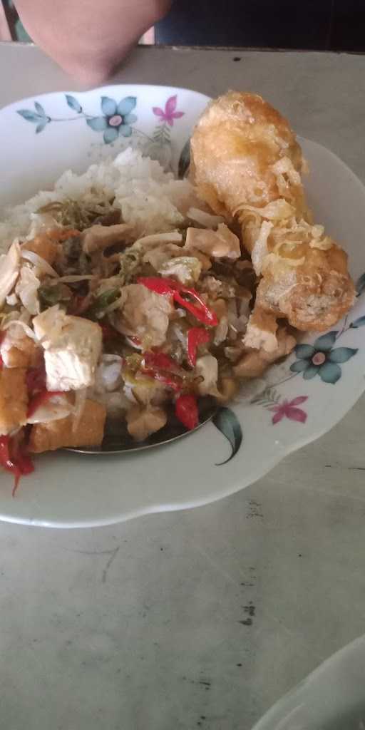 Warung Makan Bu Yanti 7