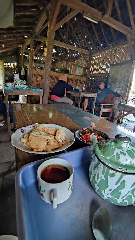 Wedangan Mbah Pujo 9