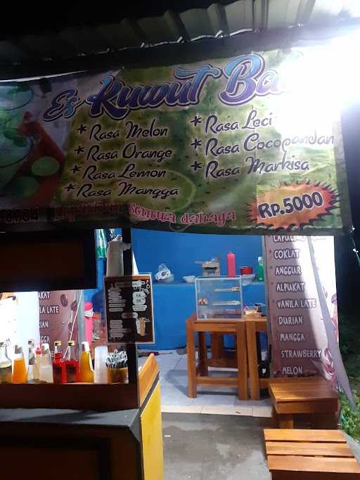 Es Kuwut Bali & Ice Tea 2