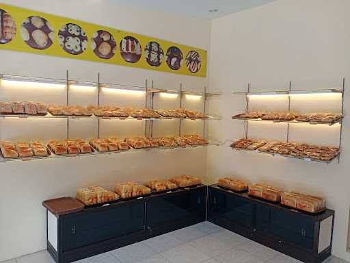 Pabrik Bintang Bakery 6