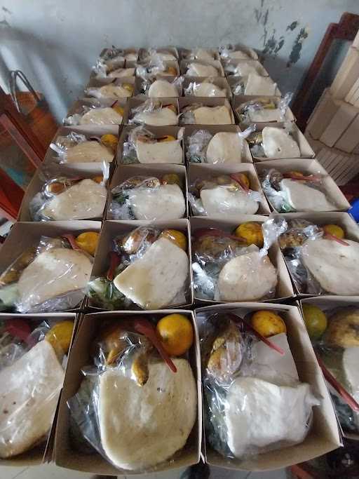 Warung Makan Ayam Dan Nila Bakar 3