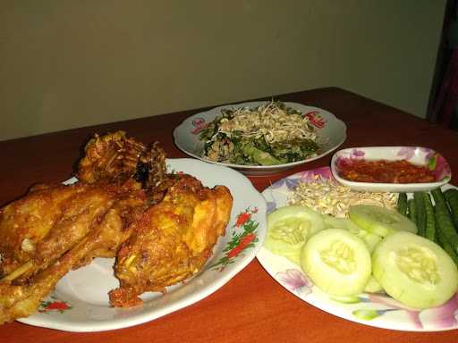 Warung Makan Mulyani 7