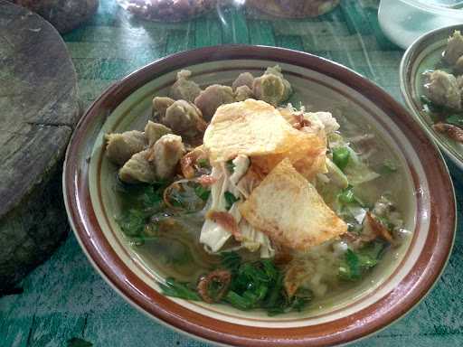 Warung Soto Mbok Jiyem 3