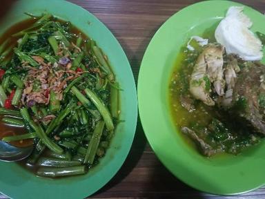 https://dgji3nicqfspr.cloudfront.net/BATAM_KOTA/Restaurant/Podomoro_Sambel_Ijo/Reviews/thumbnail/uploadsuploads-thumb_1714060779992.jpg