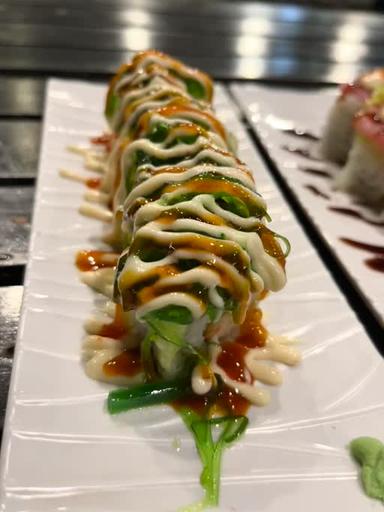 https://dgji3nicqfspr.cloudfront.net/BATUNUNGGAL/Restaurant/Sushi_Mania_Go/Reviews/22file-17D4BA27AED31C32_171720203817822_1717202039266.jpg