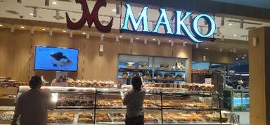 https://dgji3nicqfspr.cloudfront.net/BEKASI_SELATAN/Bakery/Mako_Metropolitan_Mall/Reviews/thumbnail/uploadsuploads-thumb_1714736502593.jpg