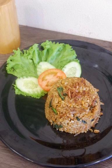 https://dgji3nicqfspr.cloudfront.net/BEKASI_SELATAN/Restaurant/Andaru_Rumah_Seduh/Reviews/thumbnail/uploadsuploads-thumb_1715744250130.jpg