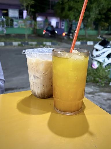 https://dgji3nicqfspr.cloudfront.net/BEKASI_UTARA/Cafe/Warung_Pancong_Reggae/Reviews/thumbnail/file_1711842373469.jpg