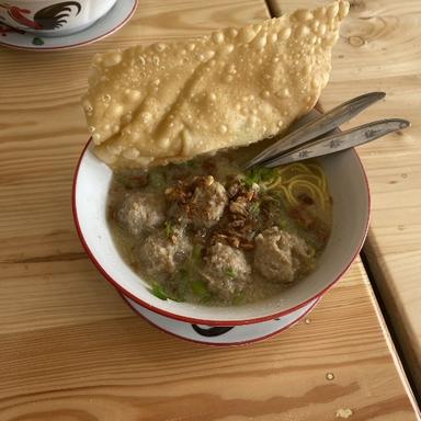 https://dgji3nicqfspr.cloudfront.net/BEKASI_UTARA/Restaurant/Bakso_Abang_Summarecon_Bekasi/Reviews/thumbnail/file_1710396560534.jpg