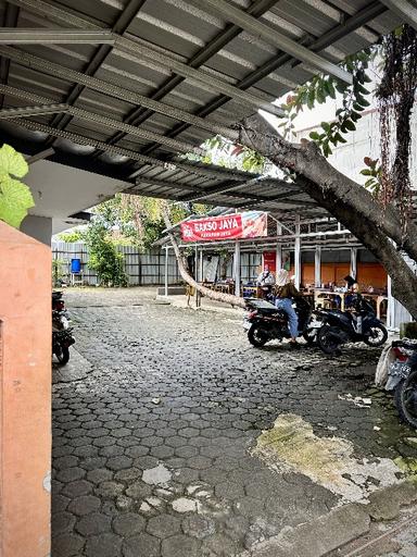 https://dgji3nicqfspr.cloudfront.net/BEKASI_UTARA/Restaurant/Bakso_Jaya/Reviews/thumbnail/file_1713196142672.jpg