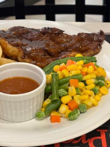 https://dgji3nicqfspr.cloudfront.net/BEKASI_UTARA/Restaurant/Resto_Prosteak/Reviews/thumbnail/file-17DED6AC996C5BA7-thumb_1720048144908.jpg