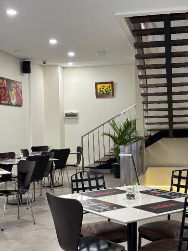 https://dgji3nicqfspr.cloudfront.net/BEKASI_UTARA/Restaurant/Resto_Prosteak/Reviews/thumbnail/file-17DED6AFA1C13BA3-thumb_1720048157963.jpg