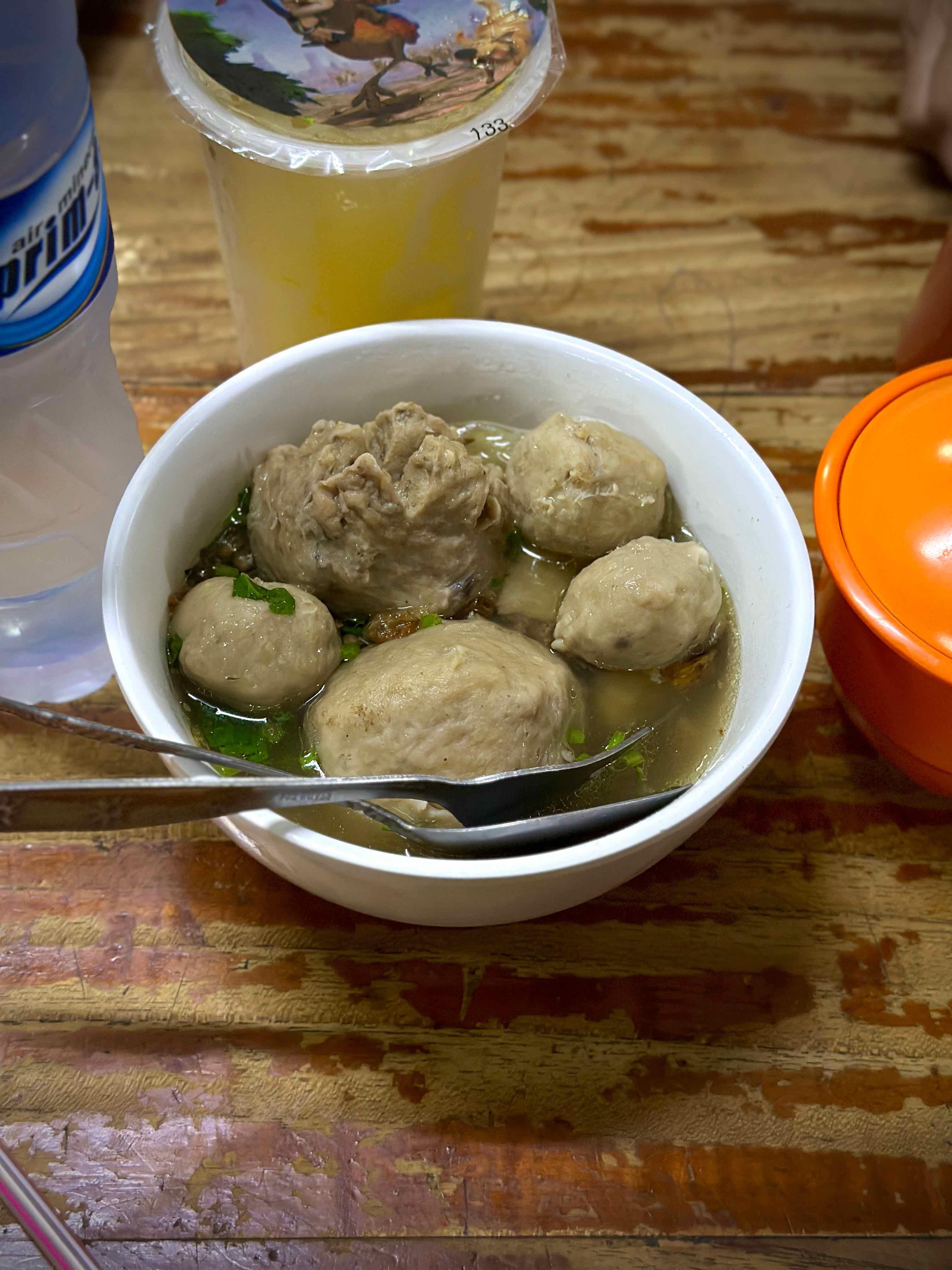 Warung Bakso Yanto Sby review