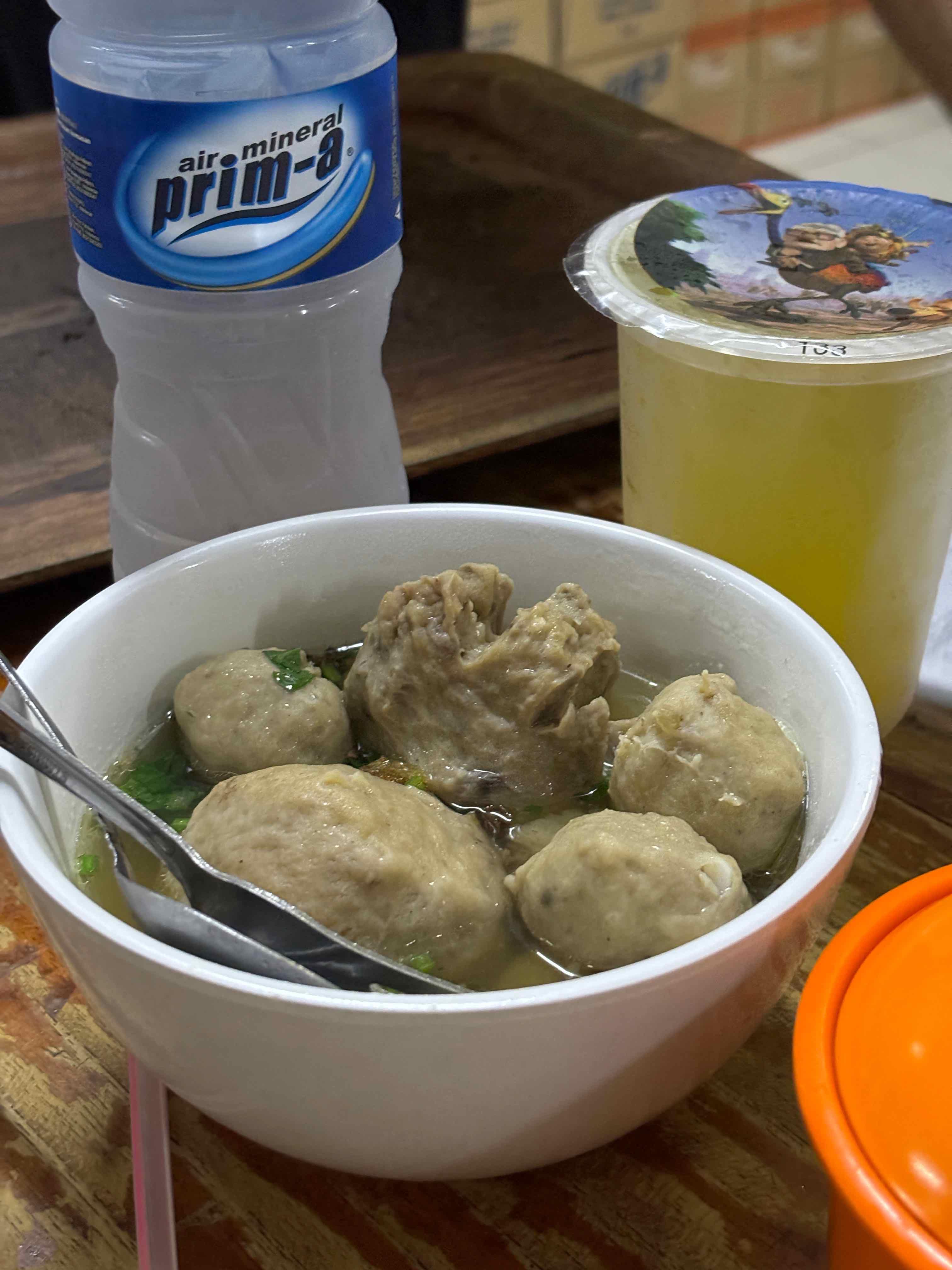 Warung Bakso Yanto Sby review