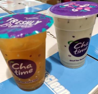 https://dgji3nicqfspr.cloudfront.net/BOGOR_SELATAN/Cafe/Chatime__Boxies_Bogor/Reviews/thumbnail/IMG_Review_1718888364330_compressed8912985066128973520-17DAB7DC4A9376EF-thumb_1718888364928.jpg