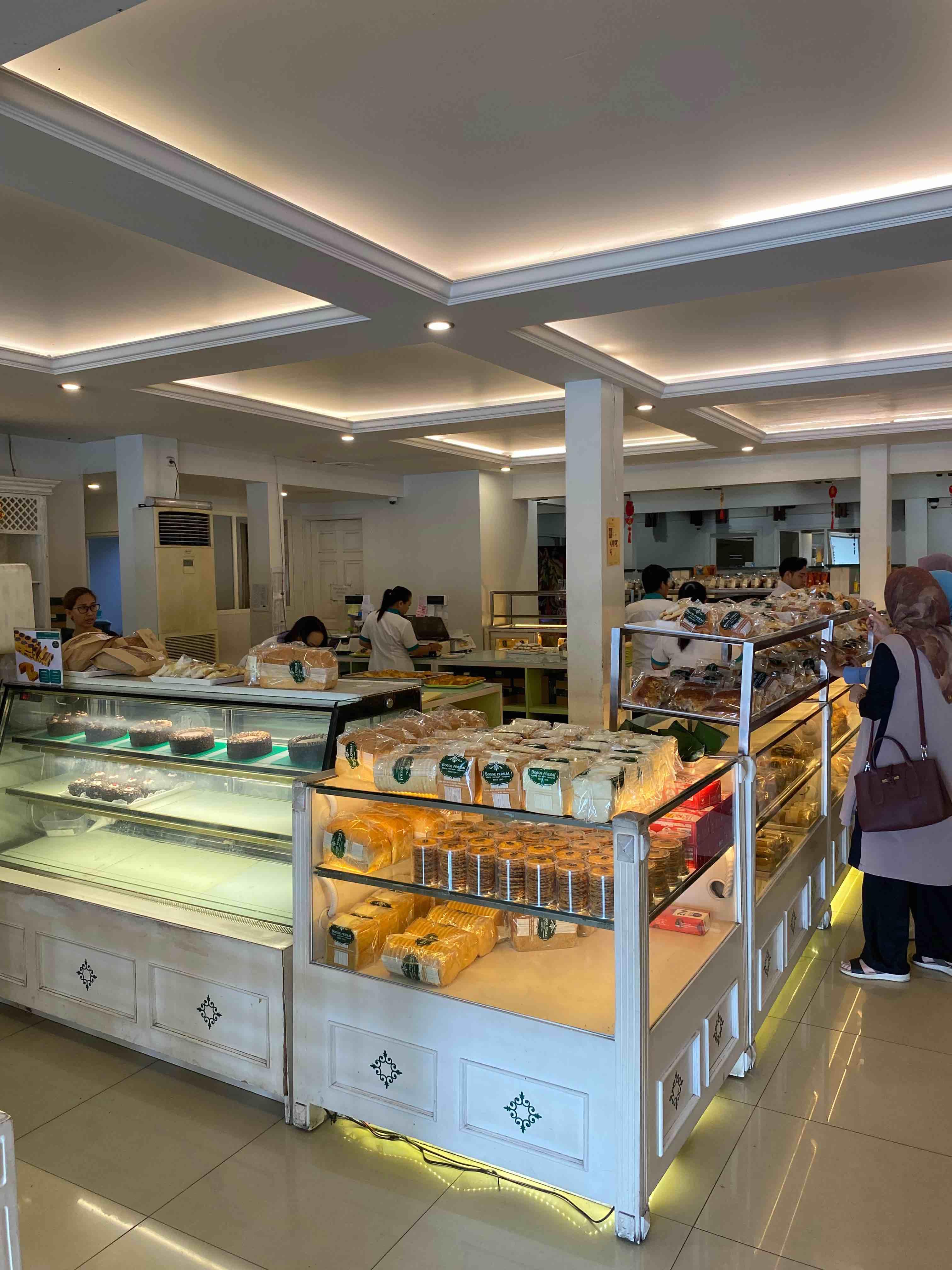 Bogor Permai Bakery & Restaurant review