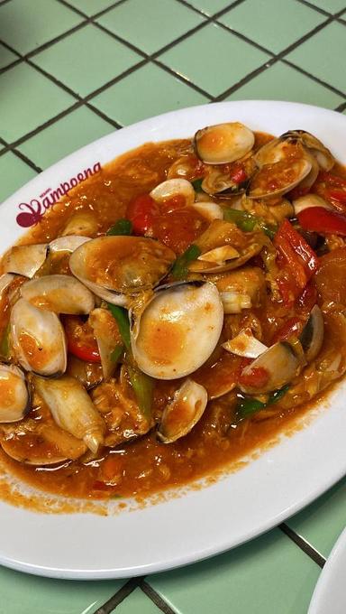 https://dgji3nicqfspr.cloudfront.net/CAKUNG/Restaurant/Kampoeng_Seafood_Sedayu_City/Reviews/thumbnail/uploadsuploads-thumb_1714005440562.jpg