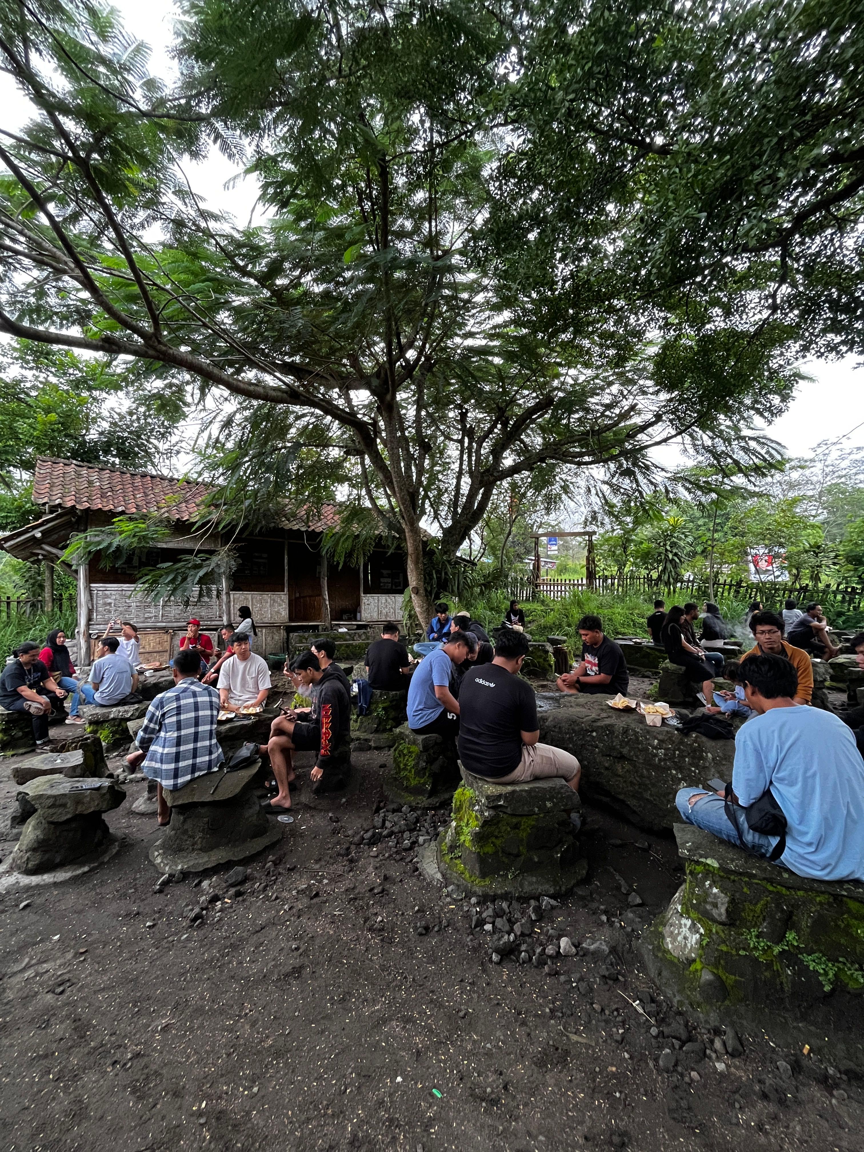 Warung Kopi Merapi review