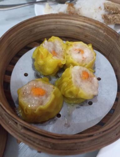 https://dgji3nicqfspr.cloudfront.net/CENGKARENG/Chinese_Restaurant/Tea_Garden/Reviews/thumbnail/uploadsuploads-thumb_1714709484474.jpg