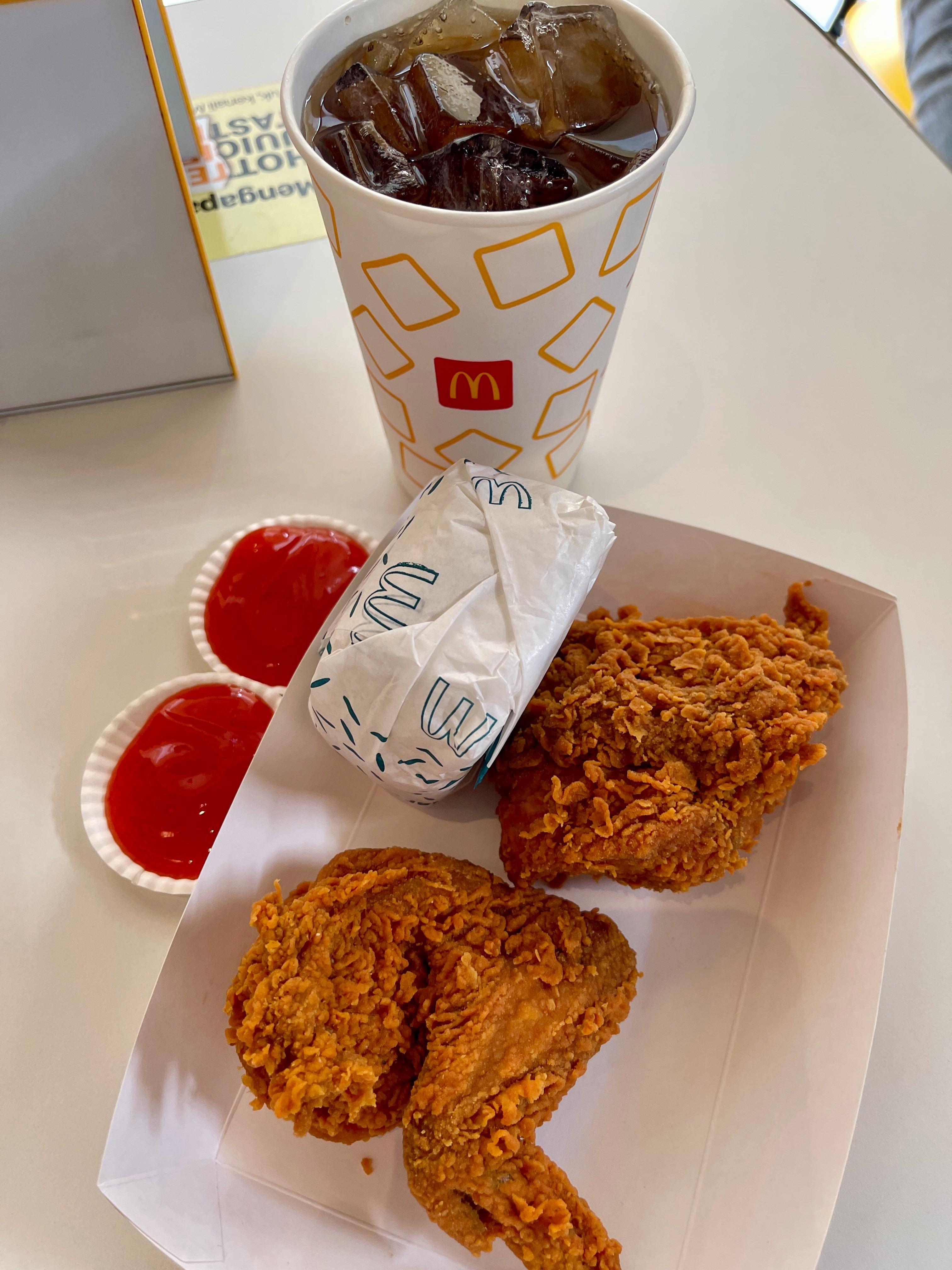 Mcdonald's - Ciputra International review