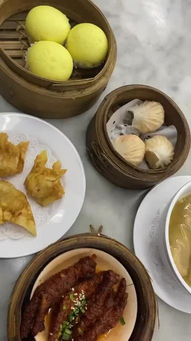 https://dgji3nicqfspr.cloudfront.net/CICENDO/Restaurant/Dimsum_Sembilan_Ayam/Reviews/22file-17D894F3FD4F091A_171828703497922_1718287037123.jpg