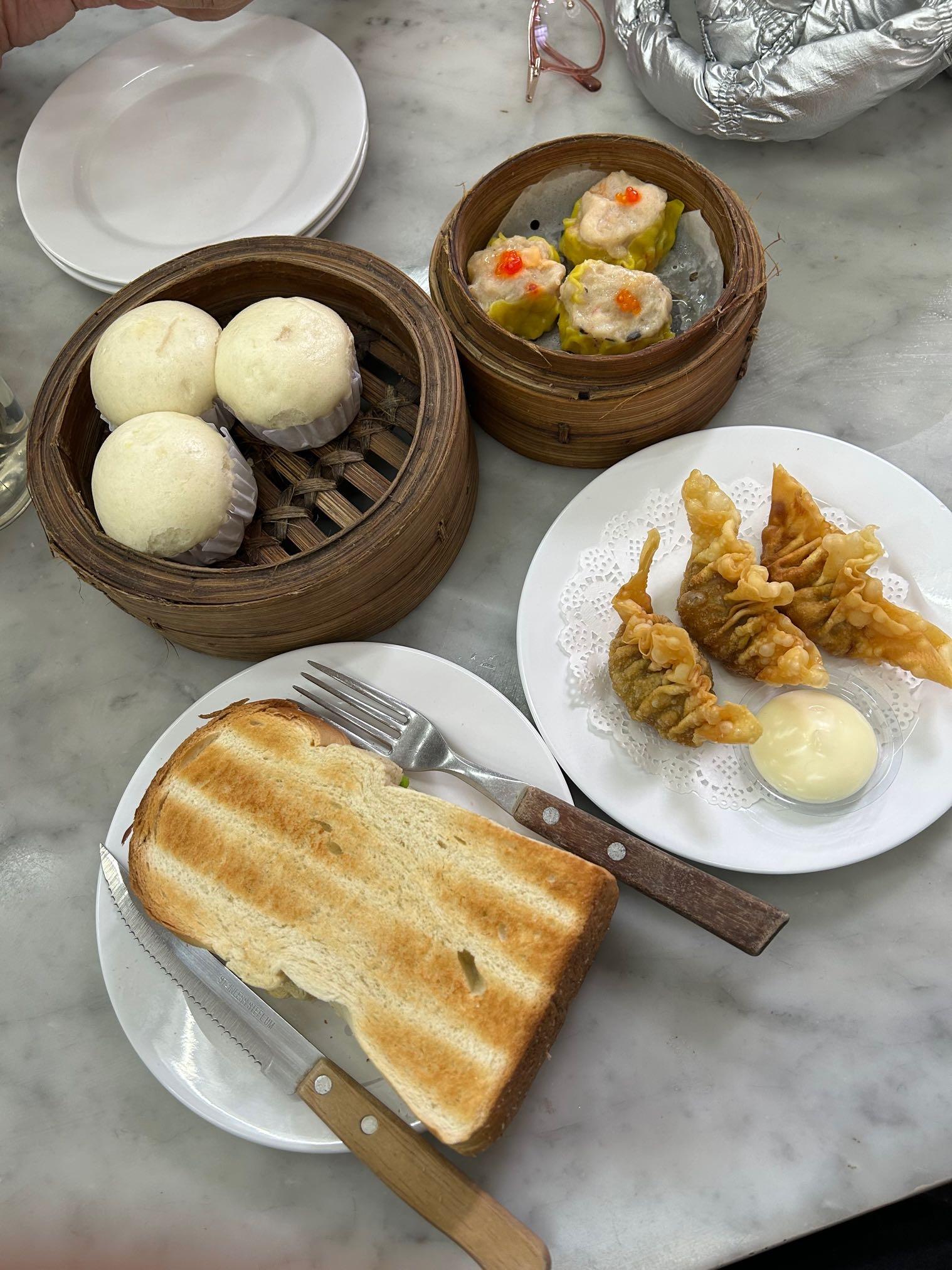 Dimsum Sembilan Ayam review