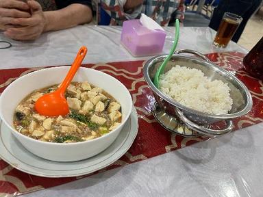 https://dgji3nicqfspr.cloudfront.net/CIHIDEUNG/Chinese_Restaurant/Nyiur_Indah/Reviews/thumbnail/file-17DF7302888BE999-thumb_1720220037770.jpg