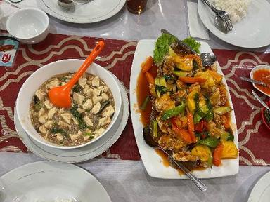 https://dgji3nicqfspr.cloudfront.net/CIHIDEUNG/Chinese_Restaurant/Nyiur_Indah/Reviews/thumbnail/file-17DF7302FF67BA95-thumb_1720220039725.jpg