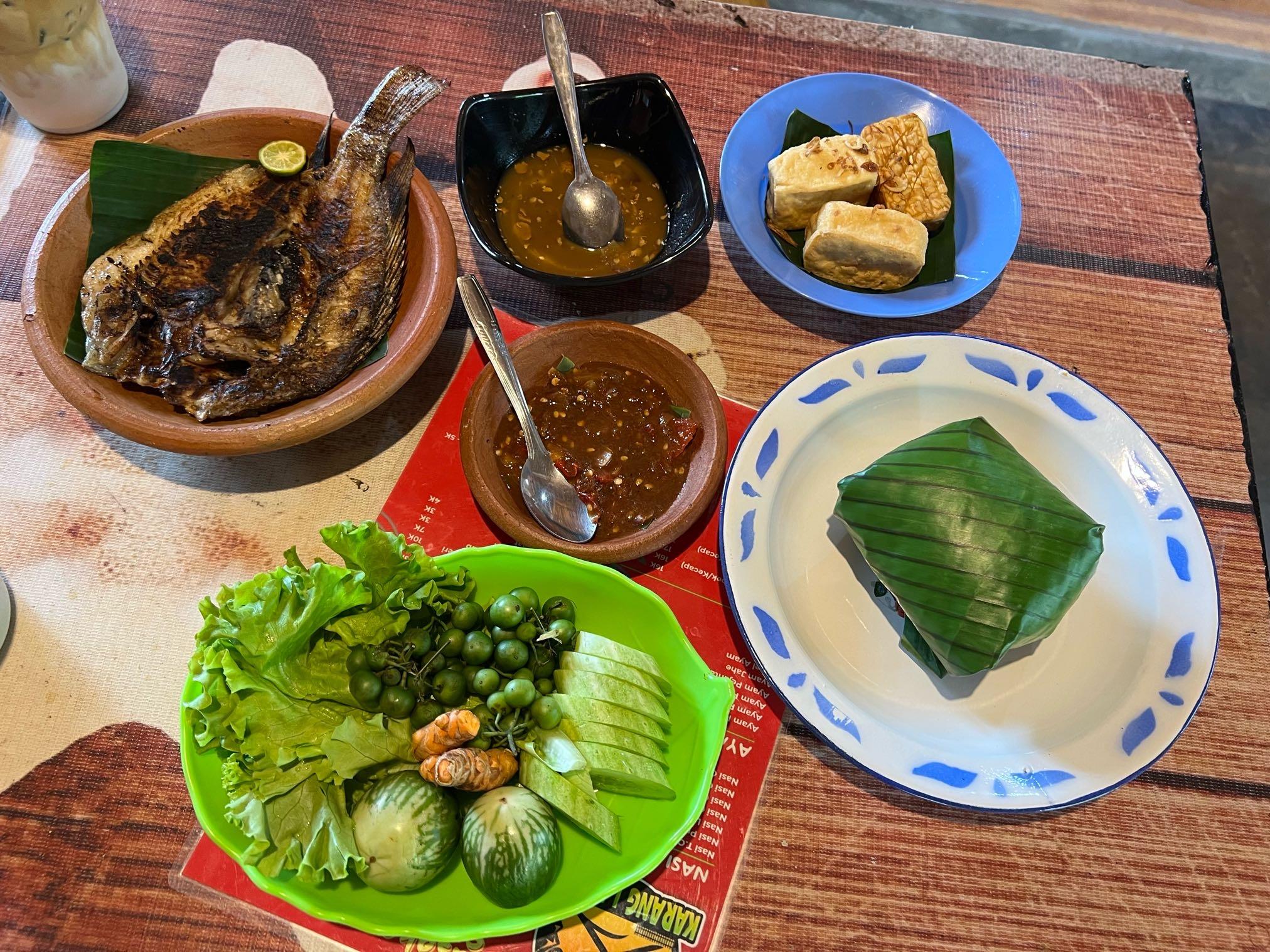 Rm.Saung Karang Layung review