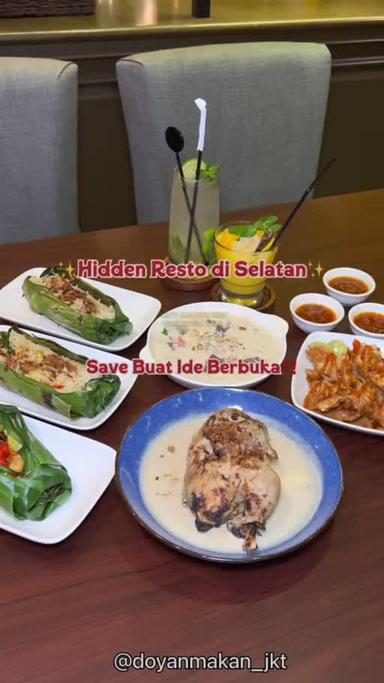 https://dgji3nicqfspr.cloudfront.net/CILANDAK/Restaurant/Ladang_Padi/Reviews/thumbnail/1KKpCfEleK6Zlz-Zr0Lesj8YTKHFWnbHP-0.jpg