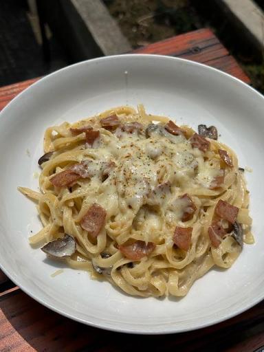 https://dgji3nicqfspr.cloudfront.net/CINERE/Restaurant/Sky_Pasta__Cinere/Reviews/thumbnail/file-17EAA77B98065D4F-thumb_1723373957076.jpg