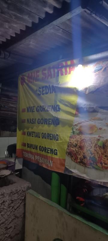 Mie Satria review