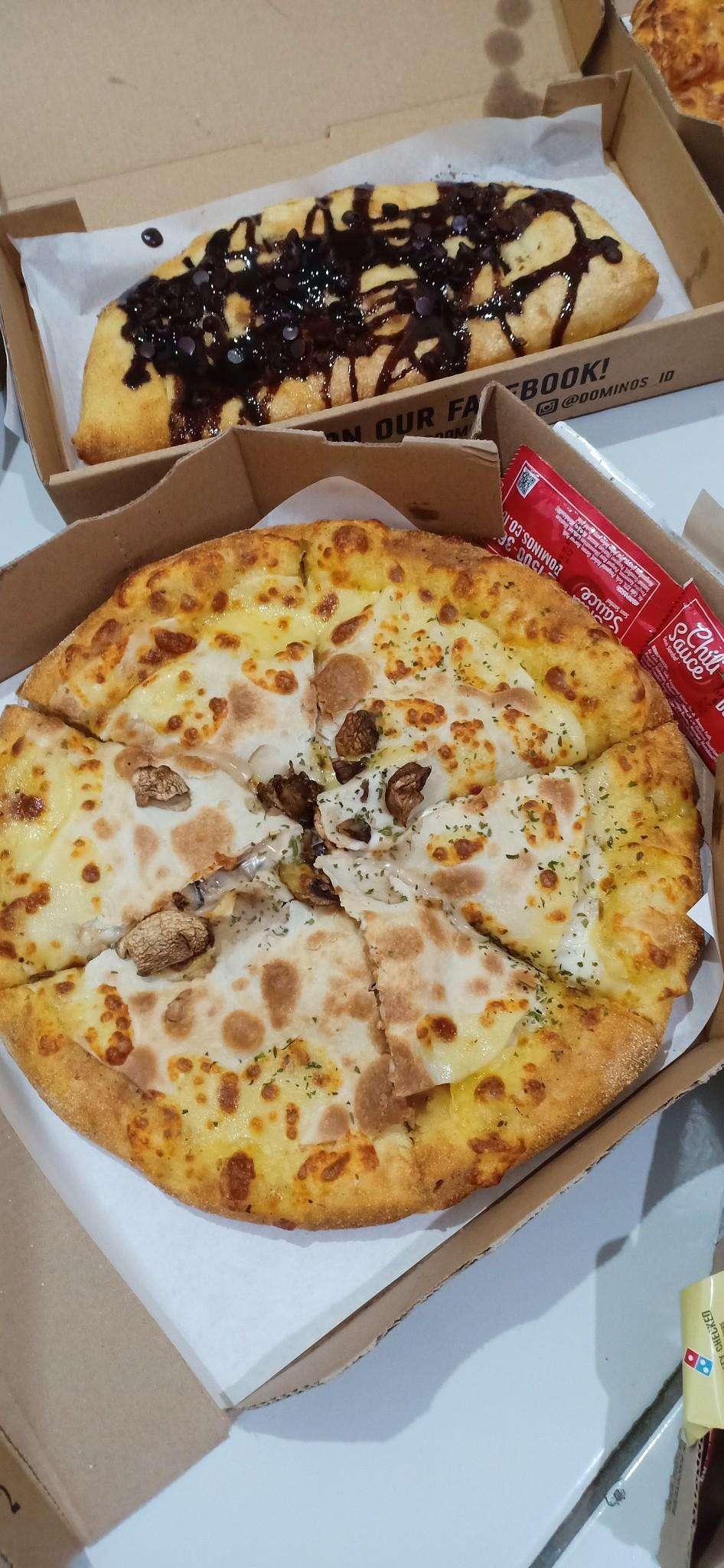 Domino'S Pizza review